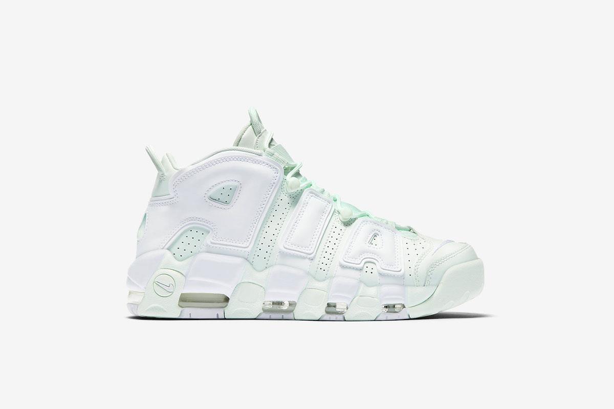 Nike air more hot sale uptempo barely green